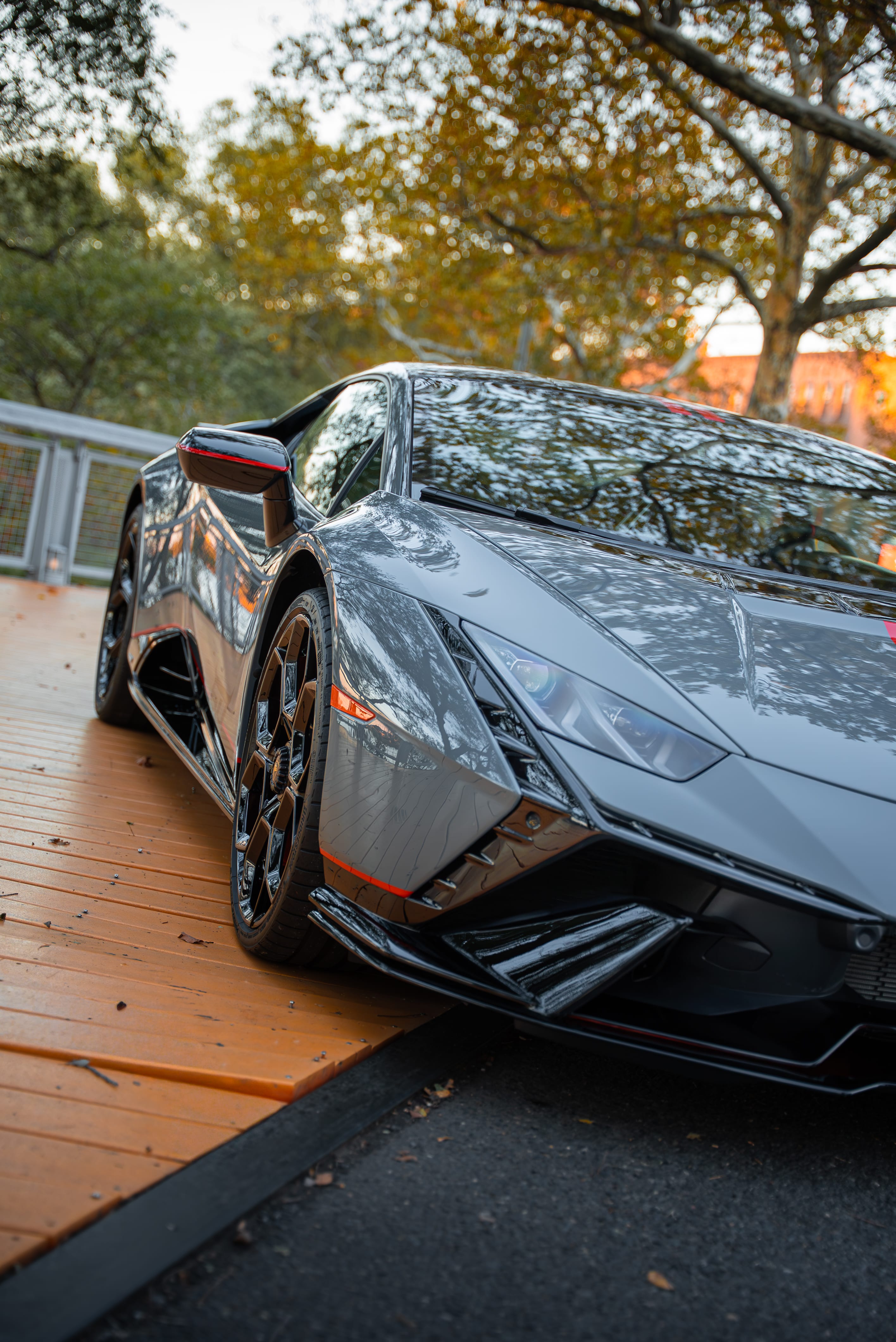 Lamborghini Huracan — frame 2