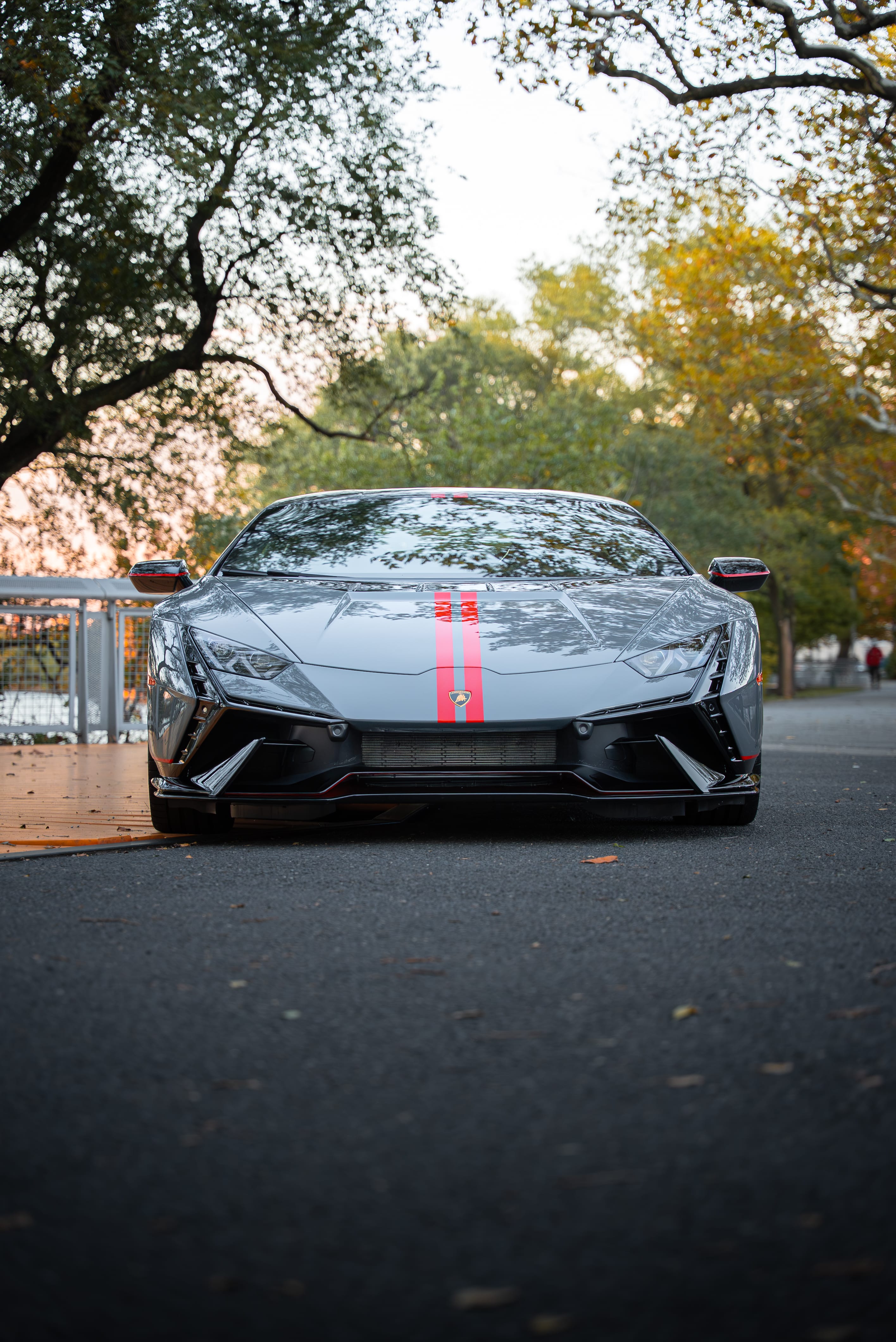 Lamborghini Huracan — frame 6